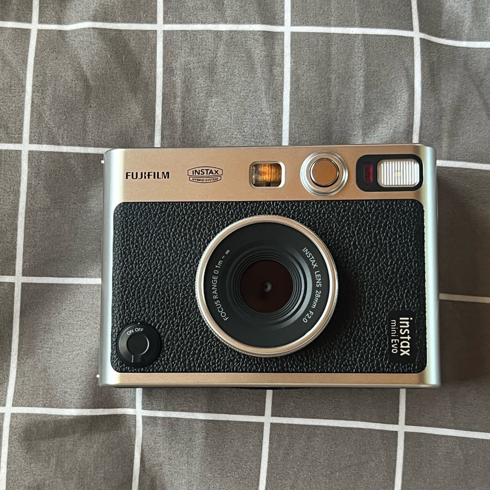 Fujifilm Instax Mini EVO Hybrid Black Instant Camera
